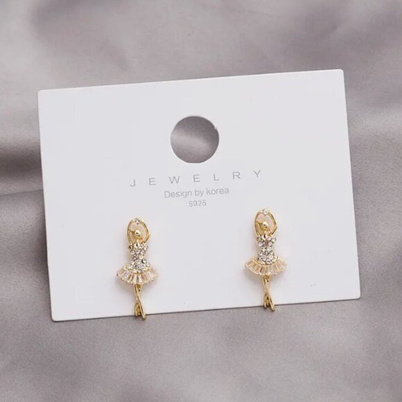 Ballerina Ballet Dancer costume charm Fashion Earrings set - Picture 2 of 3